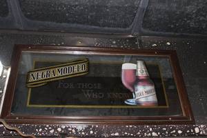 lot 351 image: Vintage Model Beer Mirror