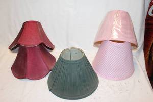 lot 362 image: Various Lamp Shades