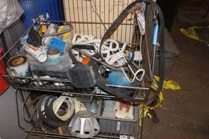 lot 421 image: Rack and Contents