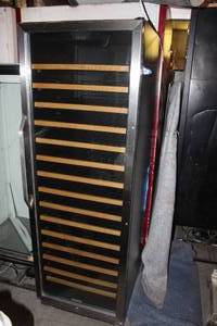 lot 412 image: Wine Cooler Tested Works Well