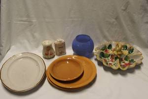lot 440 image: Misc Dishes