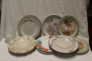lot 444 image: Misc Dishes