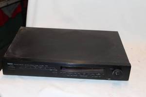 lot 490 image: Yamaha Stereo Receiver, Tested Works
