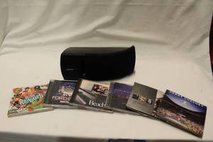lot 499 image: Bose Speaker and Music CDs see photos