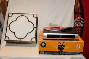 lot 510 image: Lighting Fixture and Tivo Set