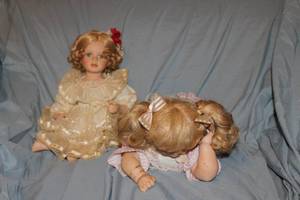 lot 186 image: 2 vintage proclain dolls