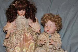 lot 185 image: 2 vintage porclain dolls