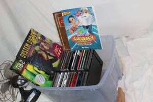 lot 50 image: Gamer Lot Sega Book, the official Obsidian strategies, Leisure suit Larry, and CD-ROM CDs