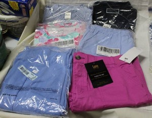 lot 85 image: Womens Clothes Lee pants, Karen Scott size L, Blair size M