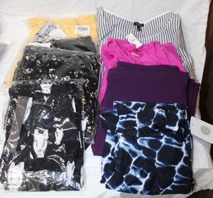 lot 171 image: Womens Clothes Leggins Depot, Talbots, Lands End, Cutekolve size L, SIP