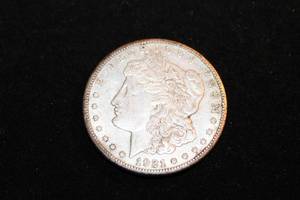 lot 7 image: 1921 Morgan Silver Dollar Coronet Head Coin