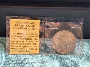 lot 14 image: Vintage Old Mexican Silver Dollar - 1962