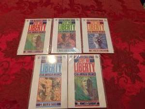 lot 5 image: Give me Liberty - An American Dream comic books - 1(2)-4