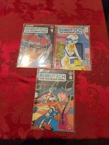 lot 42 image: Robotech - The Macross Sage comic books