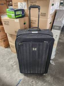 lot 153 image: Selection of Jeep suitcases