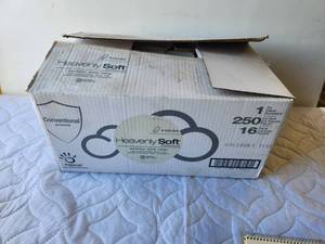 lot 223 image: Box of 14 Multifold white paper towels