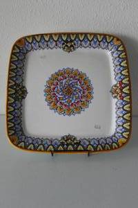 lot 14 image: Large Decorative Platter by the renowned Gialletti  Giulio of Deruta Italy