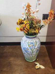 lot 66 image: Artist signed Vase depicting irises on white background - 23H - floral included - Bldg. J