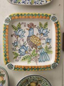 lot 204 image: Square platter showing hand painted bird and flowers. Artist signed - (22 x 22)