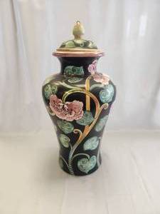 lot 237 image: Tall, lidded ginger jarvase that is artist signed (22). Floral design on striking black background
