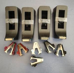lot 85 image: TAPE DISPENSERS AND STAPLER REMOVERS AS SHOWN.