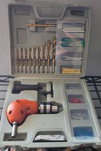 lot 11 image: HAND-HELD MINI DRILL SET AS SHOWN.