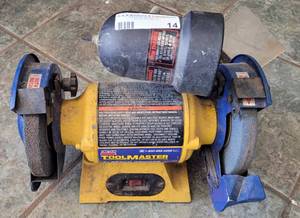 lot 14 image: TOOLMASTER 6 BENCH GRINDER AS SHOWN.