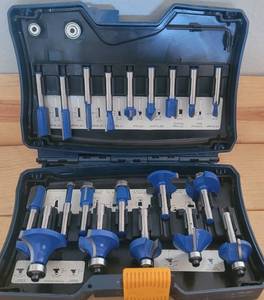 lot 61 image: ROUTER BIT SET AS SHOWN.