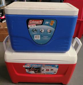 lot 125 image: (2) COOLERS  ICECHESTS AS SHOWN.