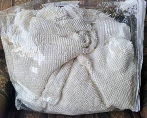 lot 165 image: BLANKET AS SHOWN.