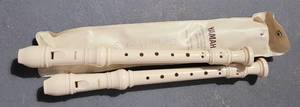 lot 206 image: YAMAHA FLUTES AS SHOWN.